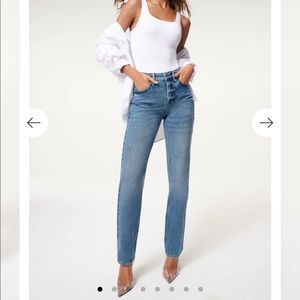 NWT GOOD AMERICAN - Good Icon Jeans (color Blue 952), size 12, fits like 6/8